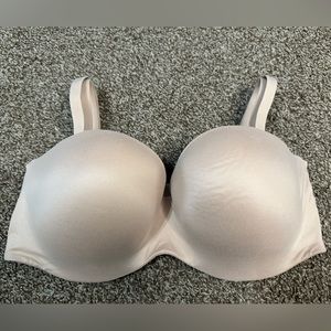 Victoria’s Secret Tan Body by Victoria Lined Strapless Bra Size 34 DDD